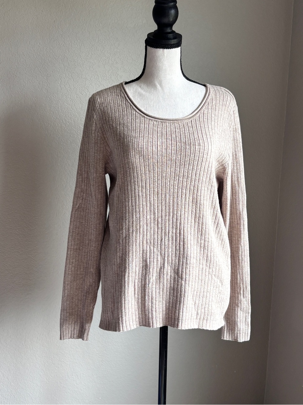 croft & barrow Ribbed Long Sleeve Scoop Neck beige knit top women’s L